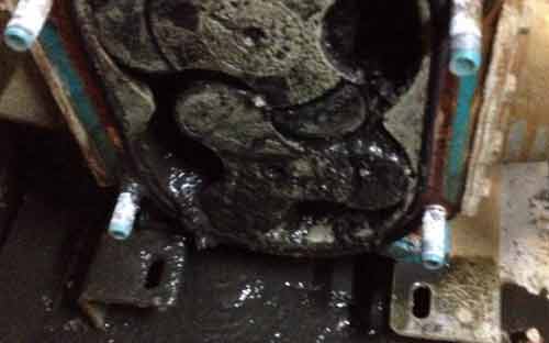 騰格里沙漠再現(xiàn)造紙黑液污染,如何運用濃漿泵加強環(huán)保！